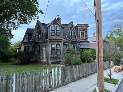 house_on_jones_hill
