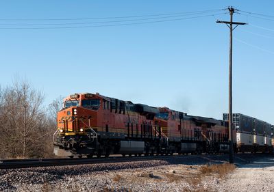 BNSF 7010