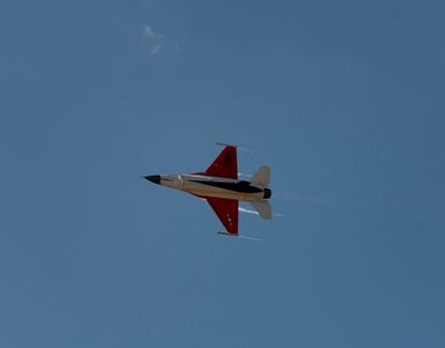 F-16 Belly