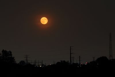 Full Moon Rising