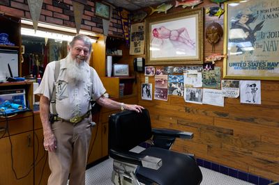 Joe Lee barbershop