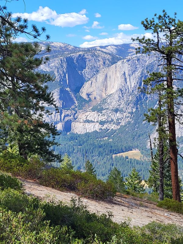 Yosemite Fall, dry in late season