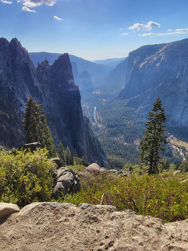 View west from Four Mile Trail, Cathedral Spire (L), El Capitan (R)