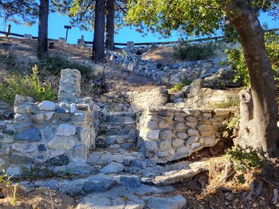 Gabrielino Trail stairs eastbound at Red Box Gap