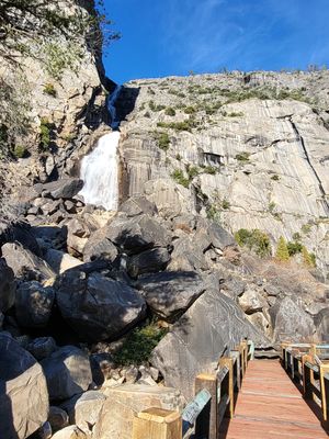 Wapama Fall, new footbridge