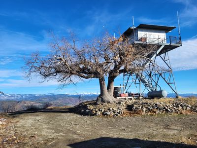 Pilot Peak Lookout Tower