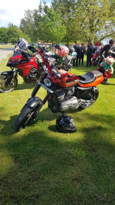 241116 Ulysses Nelson Toy Run 030.jpg