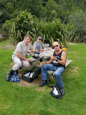 230218 OkiwiBay Picnic 05.jpg
