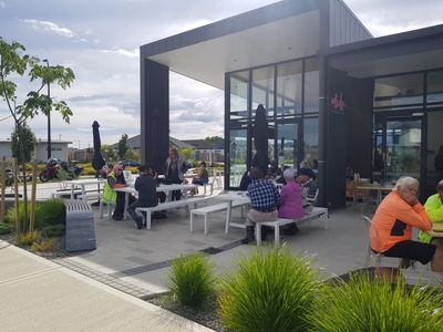 230325 Sat coffee first day at Alioke 05.jpg