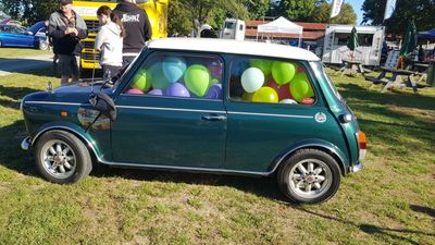Vehicles on show 03.jpg