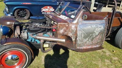 Vehicles on show 08.jpg
