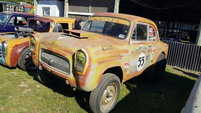 Vehicles on show 09.jpg