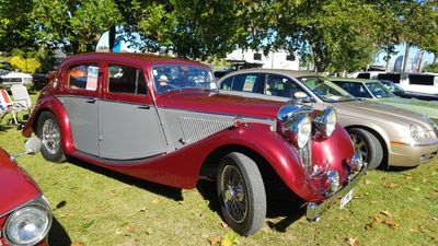 Vehicles on show 28.jpg