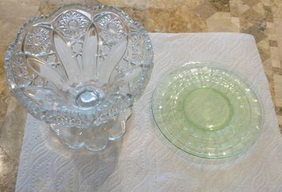 Magnesium Glass vs Uranium Glass Visible Light