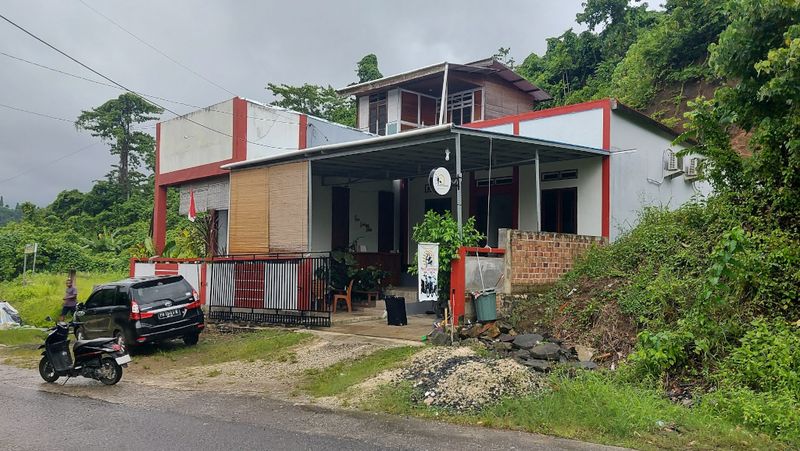 Rara Guest House
