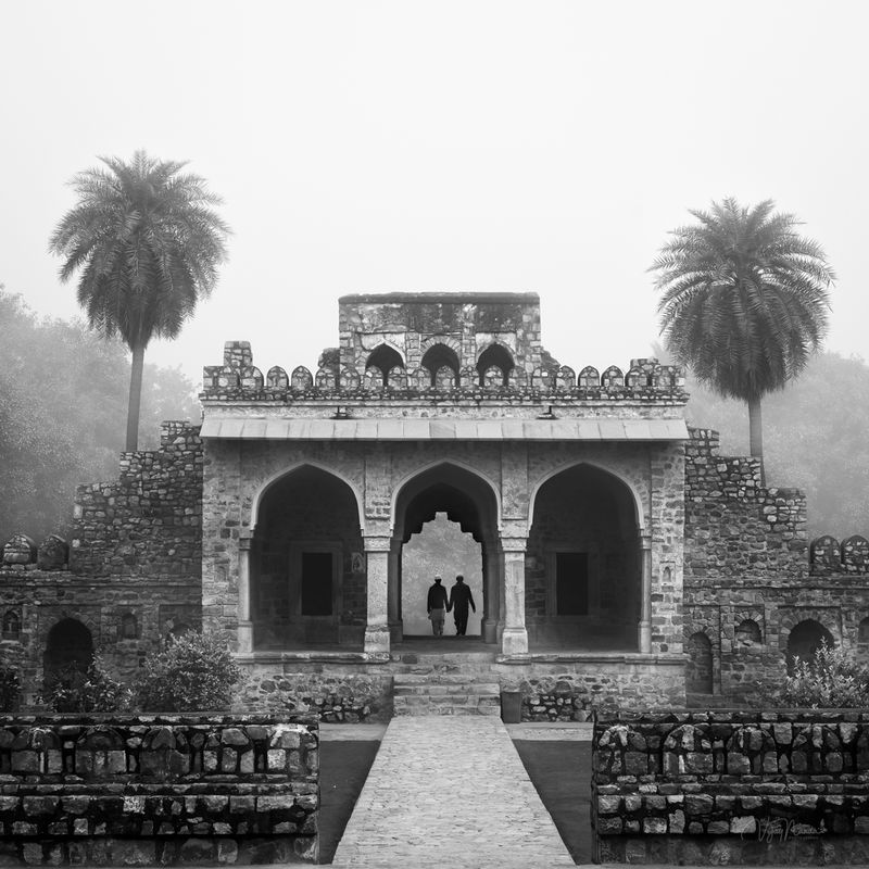 Tomb Of Isa Khan