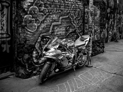 Freeman Alley