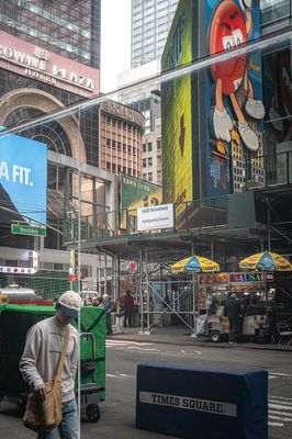 W 48th 