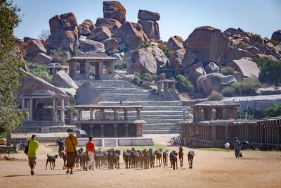 Hampi and around the ruins of Vijaynagara