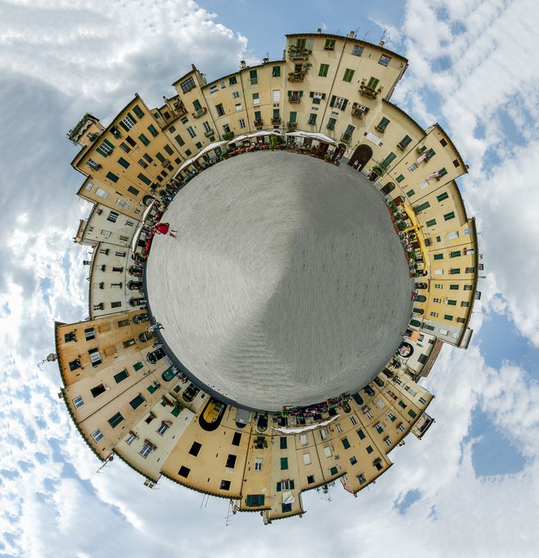Lucca little planet.jpg