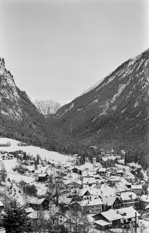 Rhaetian Railway 09.jpg