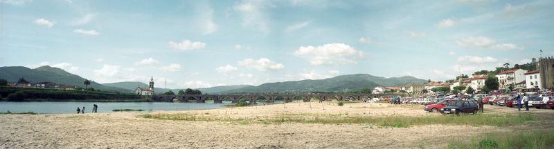 Ponte do Lima bridge pano.jpg