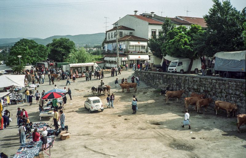 Ponte do Lima market.jpg