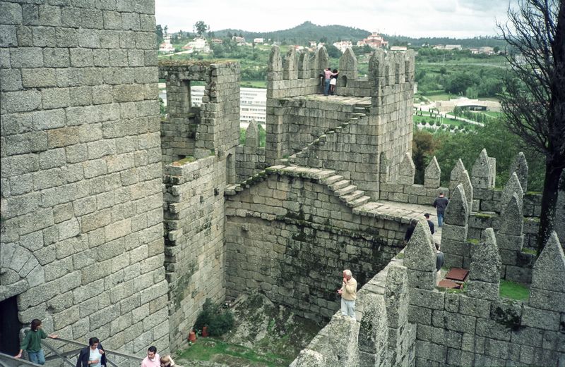 guimaraes 4.jpg