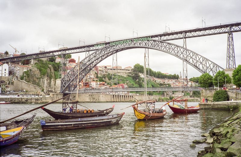 Oporto 2-2.jpg
