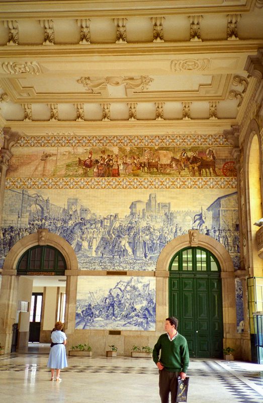 oporto003station.jpg