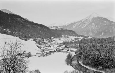 Rhaetian Railway 21.jpg
