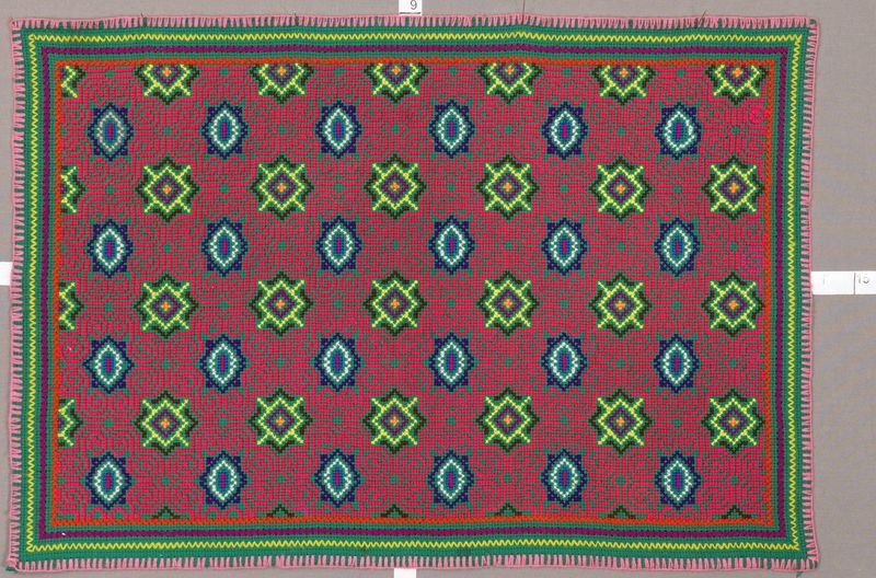 51 : 28X18 $60.00