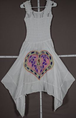 embroidered_dresses