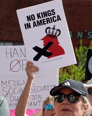 SRX01950DxO No Kings in America.jpg