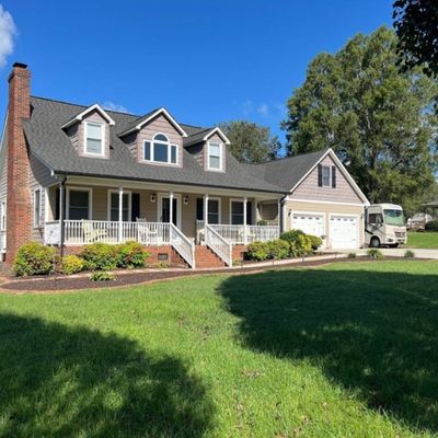 Titan Exterior LLC Sherrills Ford NC 704-742-6213 Roofing Contractor in Lake Norman