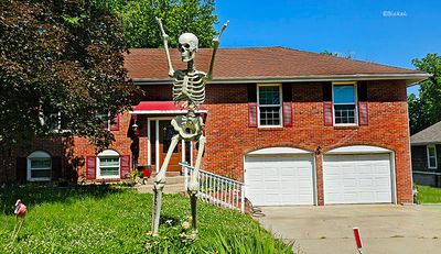 In the Neighborhood 5-23-24