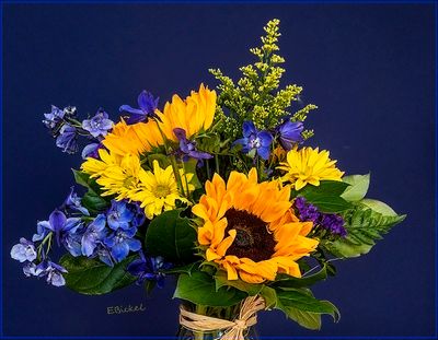  Late Summer Bouquet 9-12-24