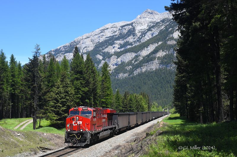 Crowsnest and Kootenay