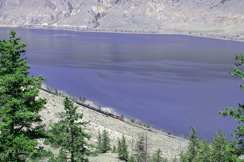 GLM_8037.jpg