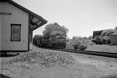 N-S Freight 