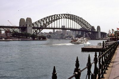 AUS023-Sydney-1988-Dimage16bit-scan2023_edit.jpg