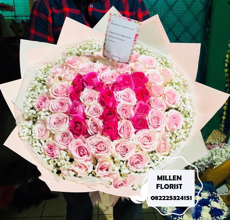 PAPAN BUNGA HAPPY WEDDING, PAPAN BUNGA DUKA CITA, TOKO BUNGA JAKARTA
