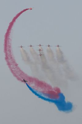 London Airshow D240902 02030 www.jpg