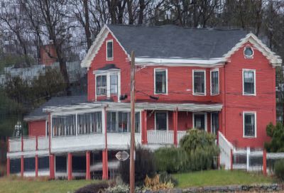 redhouse_edited-1.jpg