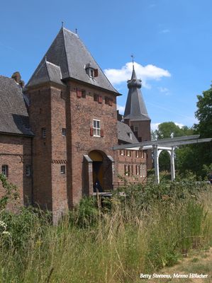 Poortgebouw van kasteel Doorwerth - Entrance of castle Doorwerth