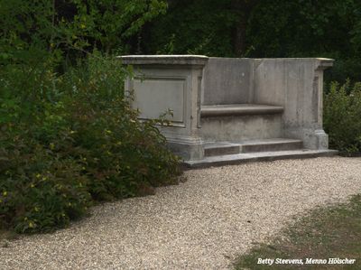 landgoed Staverden: in de tuin - in the garden