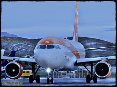 EASY JET-3