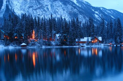 Neil Thiessen 003 Emerald Lake in Winter