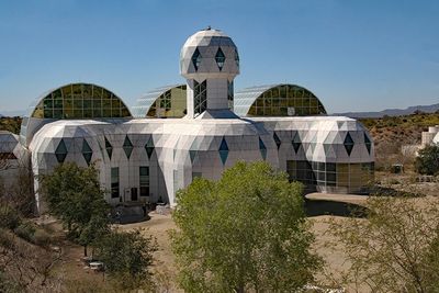 Tracy Hindle - Architecture 001 - Biosphere 2 Oracle Arizona