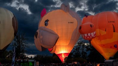 David Impey 001 High River Balloon Glow
